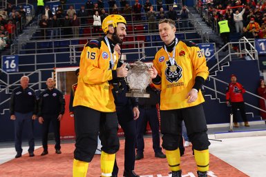 Хабаровский &quotСКА-Нефтяник&quot в девятый раз завоевал Кубок России Пресс-служба ХК &quotСКА-Нефтяник&quot